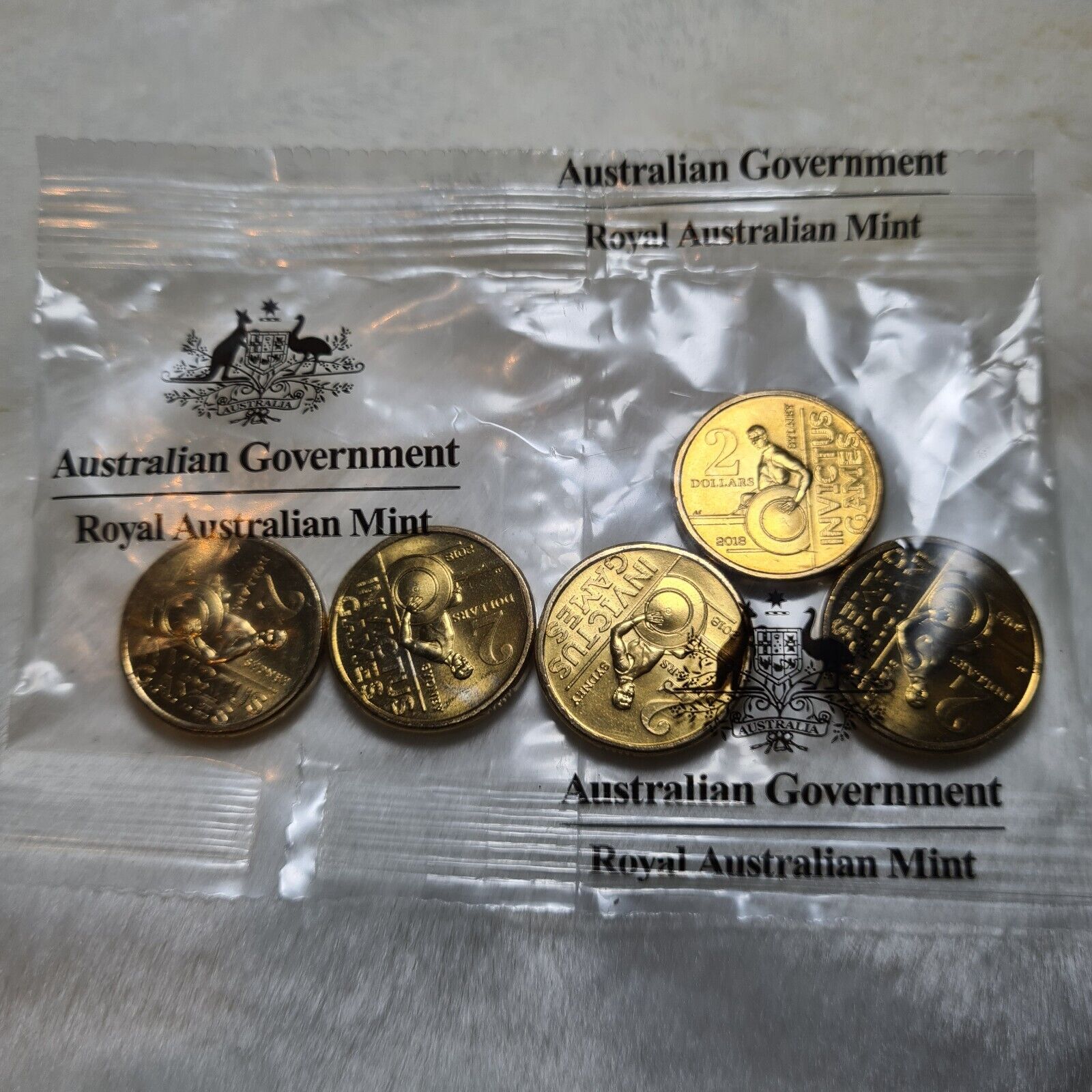 UNC 2018 $2 INVICTUS GAMES RAM BAG AUSTRALIAN TWO DOLLAR QUEEN SHINY ( 5 COINS)