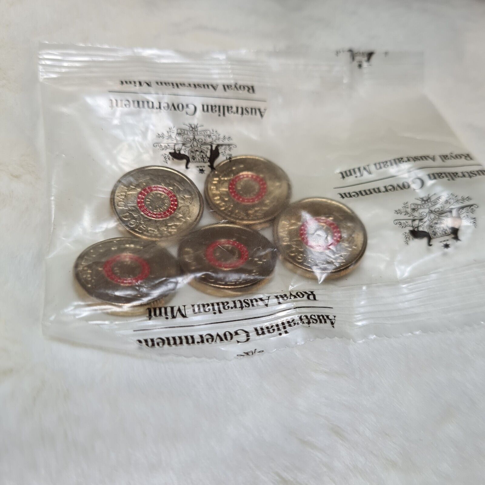 UNC $2 2015 Red Anzac Cove Lest We Forget War Graves two dollar RAM BAG(5 Coins)