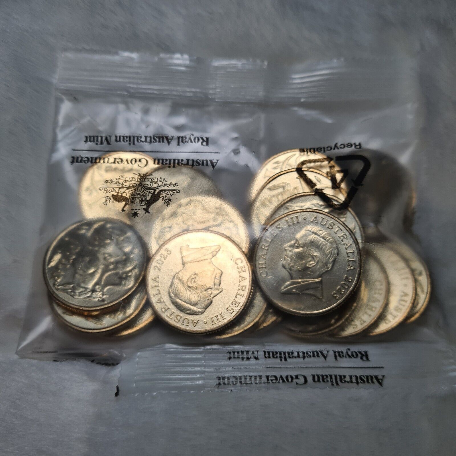 NEW UNC 2023 $1 KING CHARLES MOB OF ROOS RAM MINT BAG ONE DOLLAR COIN (20 COINS)